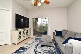 Photo #3: O6342111 Listing