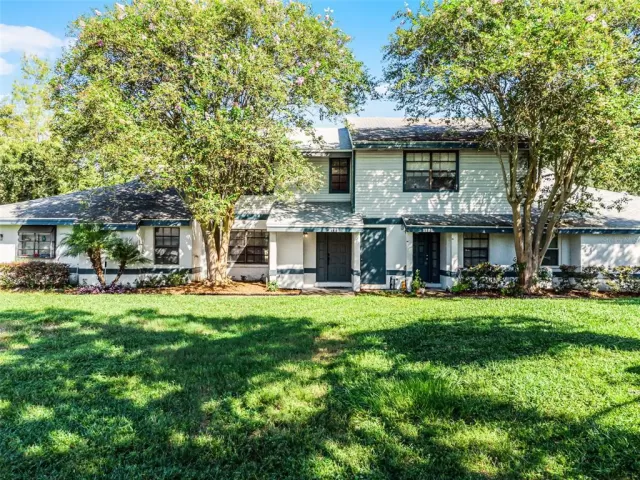 MLS: O6342129 Condo For Sale
