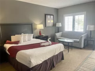 Photo #4: O6342139 Listing 