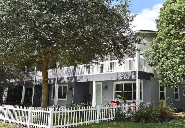 MLS: O6342155 Condo For Sale