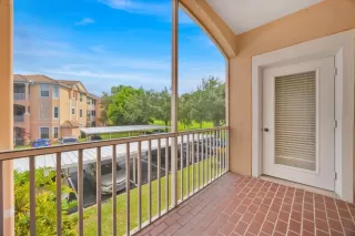 Photo #3: O6342159 Listing
