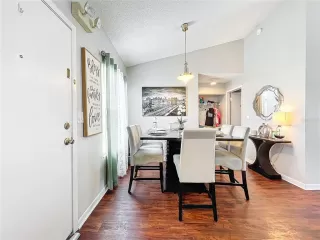 Photo #4: O6342397 Listing