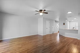 Photo #3: O6342418 Listing