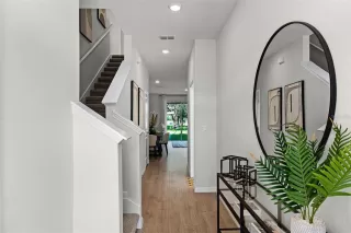 Photo #2: O6342427 Listing