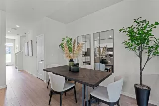 Photo #3: O6342427 Listing