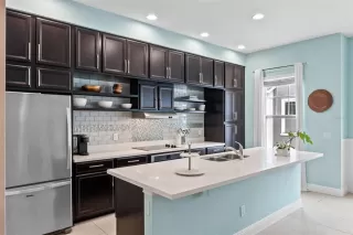 Photo #1: O6342557 Listing 