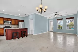 Photo #2: O6342622 Listing