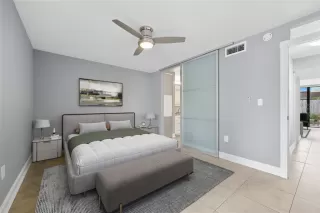 Photo #6: O6342909 Listing