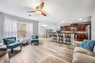 Photo #3: O6342919 Listing