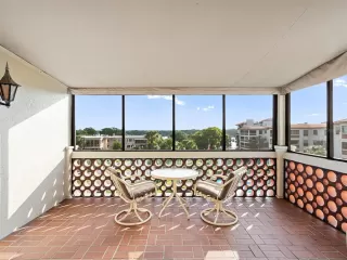 Photo #3: O6343006 Listing