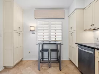 Photo #5: O6343006 Listing