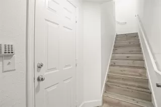 Photo #3: O6343022 Listing 