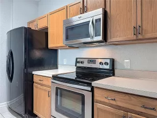 Photo #2: O6343472 Listing