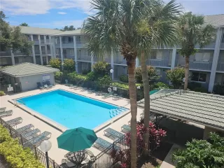 Photo #1: O6343655 Listing 