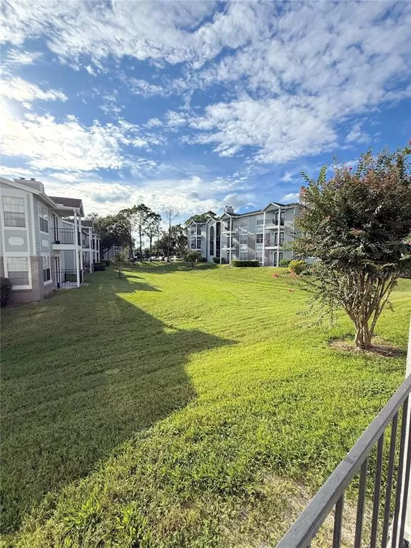 MLS: O6343840 Condo For Sale