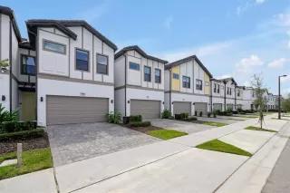 Photo #1: O6343873 Listing