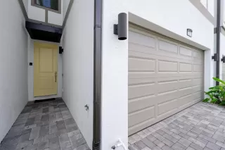 Photo #2: O6343873 Listing