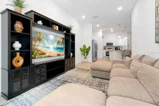 Photo #6: O6343873 Listing