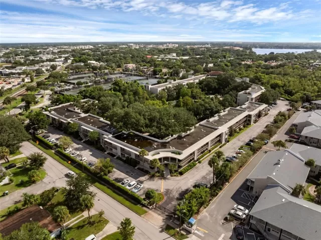 MLS: O6344026 Condo For Sale