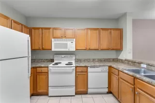 Photo #6: O6344207 Listing