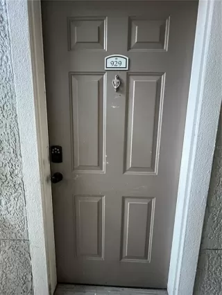 Photo #1: O6344667 Listing