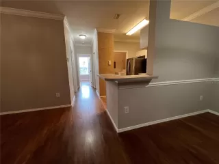 Photo #4: O6344667 Listing