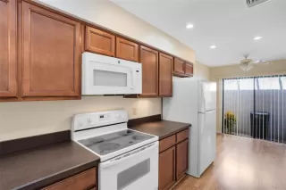 Photo #5: O6344784 Listing 