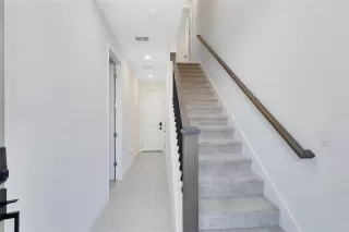 Photo #3: O6344980 Listing