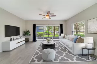 Photo #1: O6344995 Listing