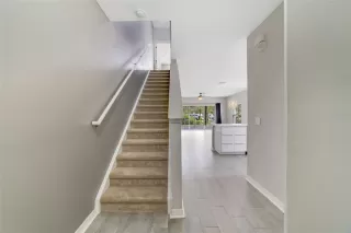 Photo #5: O6344995 Listing