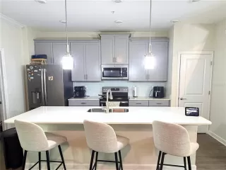 Photo #6: O6345237 Listing 