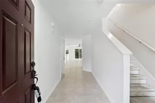 Photo #2: O6345274 Listing