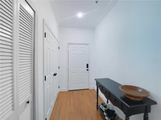 Photo #2: O6345297 Listing