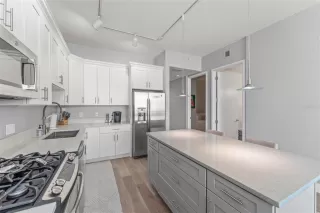 Photo #5: O6345482 Listing