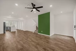 Photo #2: O6345683 Listing