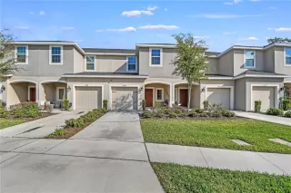 Photo #1: O6345732 Listing