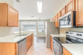 Photo #6: O6345758 Listing 