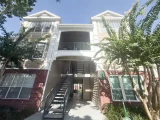 More Details about MLS # O6345771 : 13003 PLANTATION PARK CIRCLE UNIT 13110