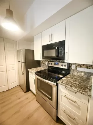 Photo #3: O6345771 Listing