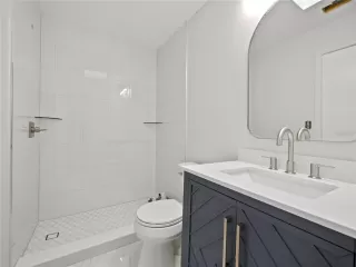 Photo #4: O6345789 Listing