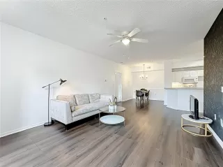 Photo #6: O6345859 Listing 