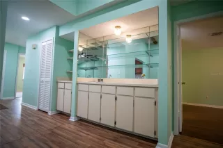 Photo #5: O6345868 Listing 