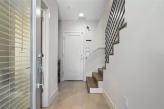 Photo #4: O6345886 Listing