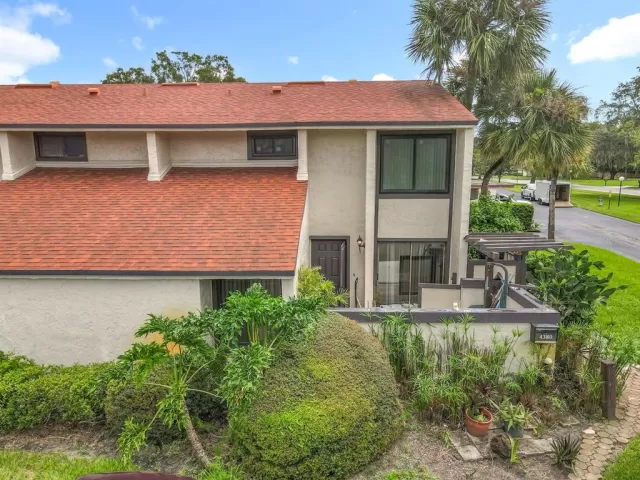 MLS: O6345917 Condo For Sale