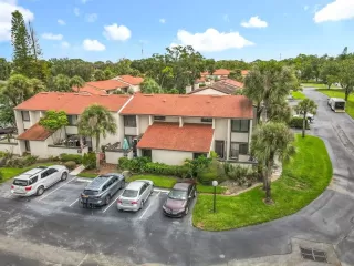 Photo #1: O6345917 Listing 