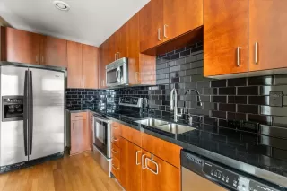 Photo #1: O6346010 Listing 