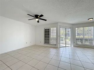 Photo #5: O6346011 Listing 