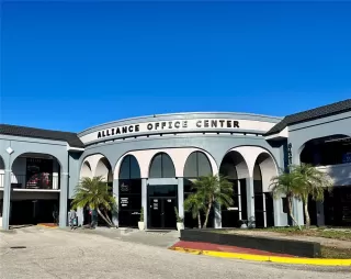More Details about MLS # O6346092 : 8421 S ORANGE BLOSSOM TRAIL UNIT 443