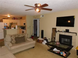 Photo #3: O6346124 Listing 