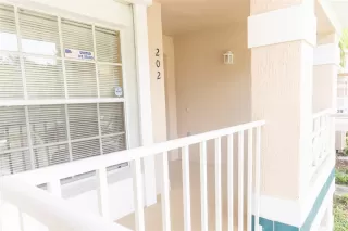 Photo #1: O6346141 Listing